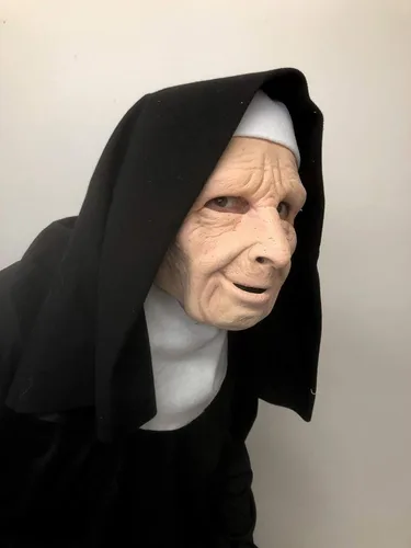 Vista 2 de Nun on The Run - Máscara facial de látex con personaje de anciana