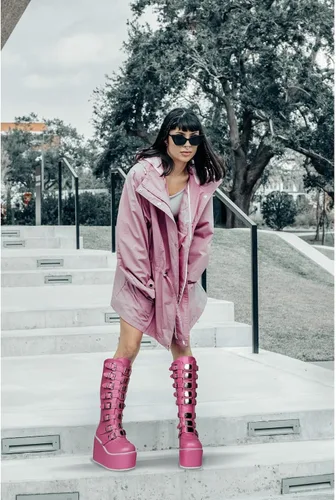 Vista 24 de Parisuit Botas góticas altas hasta la rodilla con hebilla de plataforma para mujer, tacón alto grueso, con cordones, botas de combate punk, con Negro
