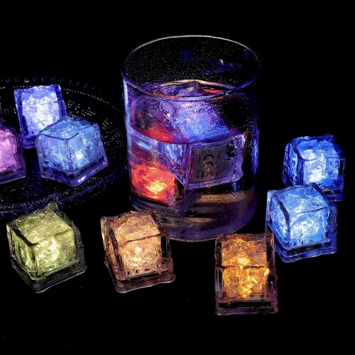 Vista 6 de 12 cubos de hielo iluminados para bebidas, cubitos de hielo LED impermeables, sensor de líquidos, cubos de hielo reutilizables, cubos de hielo que