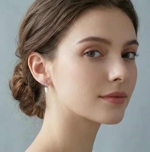 Vista 3 de Reffeer Aretes Sólidos de Plata de Ley 925 con Diseño de Flores Tipo Crawler Cuff Envolventes para Mujeres Adolescentes Aretes Envolventes de Flores