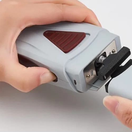 Vista 2 de Recortadora eléctrica recíproca multifuncional de 2 cuchillas recargable eléctrica recargable cabeza calva afeitadora barba recortadora eléctrica