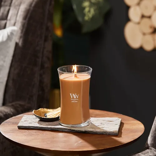 Vista 4 de WoodWick Santal Myrrh - Vela grande en frasco con forma de reloj de arena, cera de mezcla de soya prémium, mecha de madera Pluswick Innovation