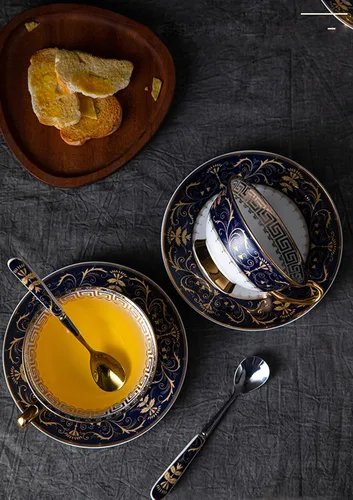 Vista 5 de TFE's - Juego de taza de té y platillo, 6 piezas de porcelana de hueso con diseño vintage, juego de taza de café y taza de espresso para cualquier