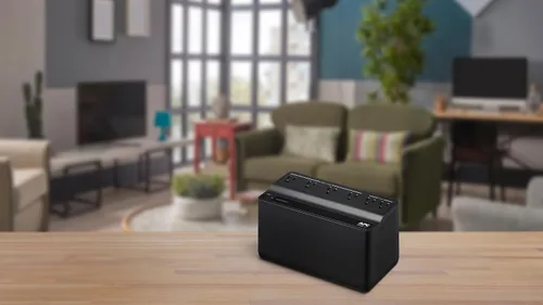 Vista 7 de APC Protector contra sobretensiones de respaldo de batería de UPS, fuente de alimentación de batería de respaldo de 425VA, BE425M, color negro