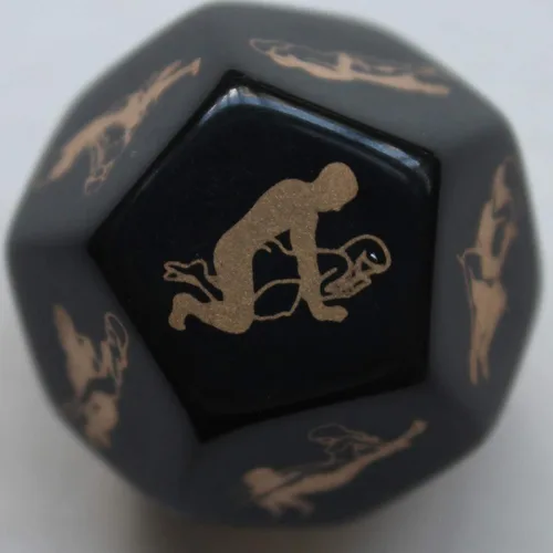 Vista 4 de Dados traviesos para parejas, 1 pieza de dados negros de 12 lados para adultos, juego de dados traviesos para parejas, juego de dados traviesos