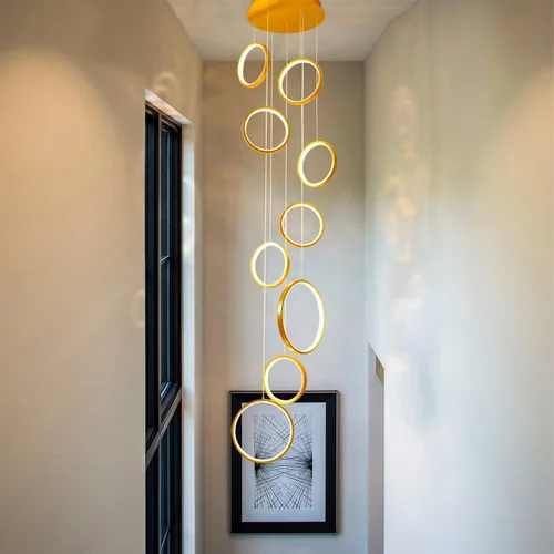 Vista 2 de Candelabro moderno para entrada para techos altos, lámpara moderna regulable dorada para escalera, de lujo, techo alto, lámpara colgante LED