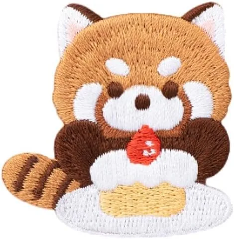 Vista 7 de Parche bordado de panda rojo de dibujos animados, autoadhesivas, parches de mapache pequeño, calcomanías de tela para coser sin costura para ropa