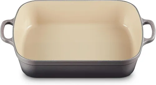 Vista 7 de Le Creuset Tostador rectangular Signature de hierro fundido esmaltado, 5.25 cuartos de galón (9.8" x 13"), Artichaut