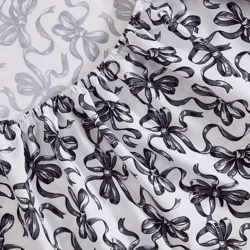 Vista 5 de Betsey Johnson - Juego de sábanas de tamaño individual, ropa de cama de microfibra con estampado Nerdy Teddies con sábana bajera de bolsillo