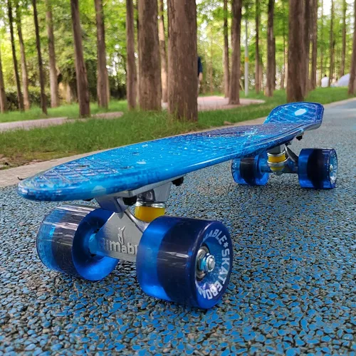 Vista 2 de Patineta completa de 22 pulgadas