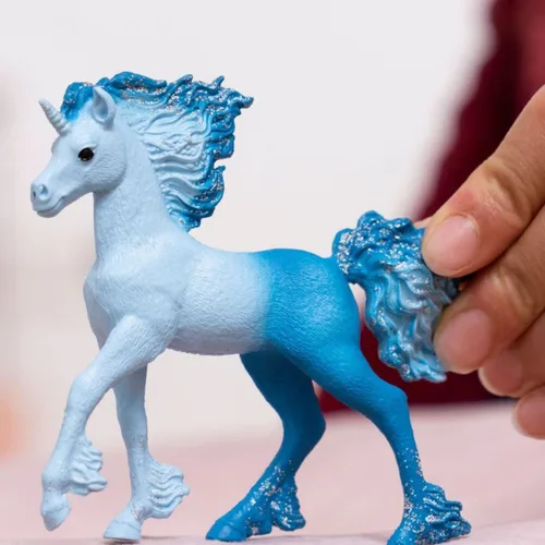 Vista 2 de Schleich bayala Elementa Water Flame Baby Unicorn Toy para niñas y niños - Figura de caballo de fantasía para niños a partir de 5 años