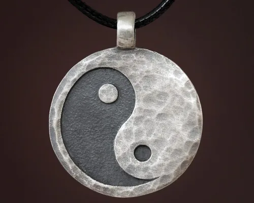 Vista 5 de Collar Yin Yang para hombre, joyería colgante de alta calidad de aspecto antiguo, regalos de Yin Yang, joyería vikinga para hombres