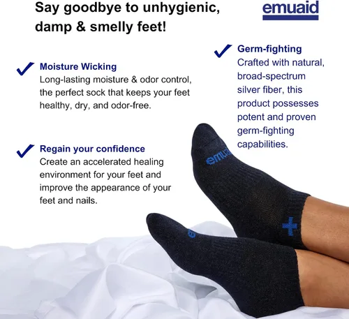 Vista 3 de EMUAID Max Nail Fungus Travel Companion - EMUAIDMAX Máxima Fuerza 0.5 oz con calcetines iónicos plateados es adecuado para hongos en las uñas y pie