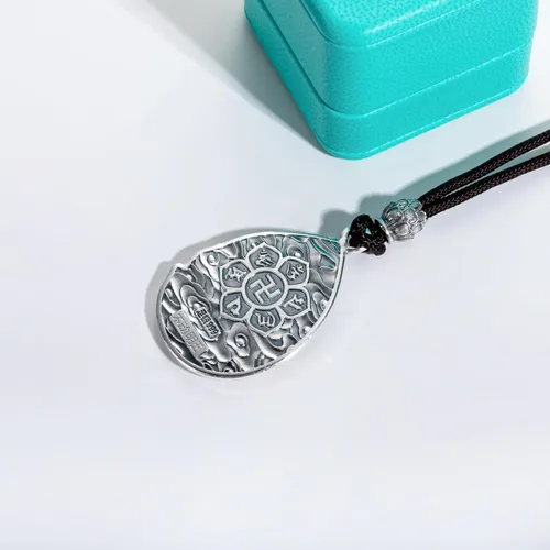 Vista 3 de AnuClub Collar con colgante de escultura de Buda Guanyin de plata de ley S999, amuleto de la suerte, joyería de San Patrono del zodiaco chino