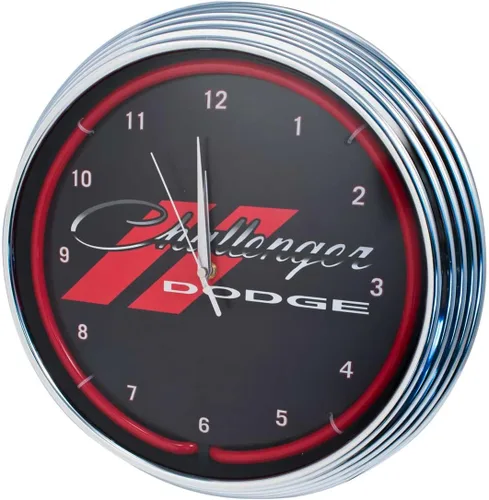 Vista 3 de Blue Oval Industries Challenger - Reloj de pared de neón con luz roja de 15 pulgadas