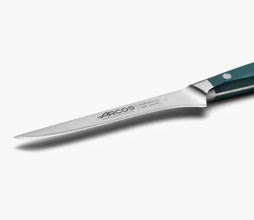Vista 4 de Cuchillo deshuesador Arcos de acero inoxidable de nitrum de 6 pulgadas y hoja de 6.299 in. Cuchillo profesional para cortar huesos de carne. Mango