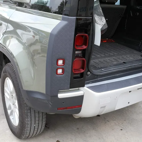 Vista 4 de YIWANG ABS negro luz trasera cubierta protector para Land Rover Defender 90 110 2020-2022 coche exterior Accesorios