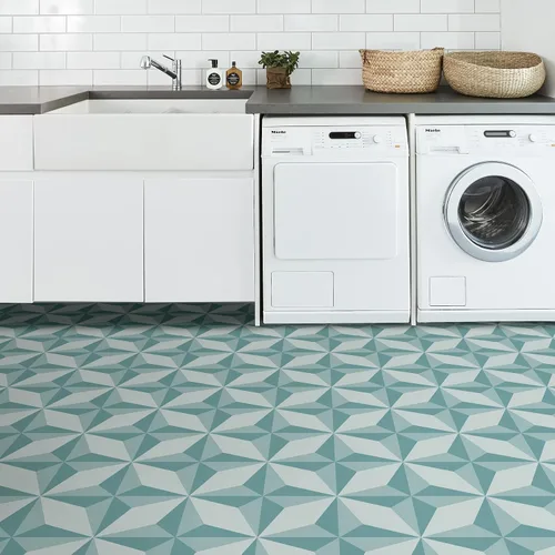 Vista 3 de FloorPops Topaz - Azulejos de suelo Peel & Stick, color azul