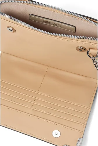 Vista 3 de Nine West Radzi SLG Wallet On A String