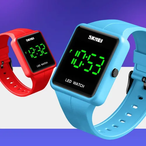 Vista 5 de Gosasa Reloj digital LED de cara grande, fecha, hora, 3bar, impermeable, reloj de pulsera para hombres y mujeres