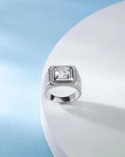 Vista 4 de Anillo de moissanita para hombre, de 2 a 5 quilates, plata de ley con diamante solitario chapado en oro blanco de 18 quilates, color D, claridad