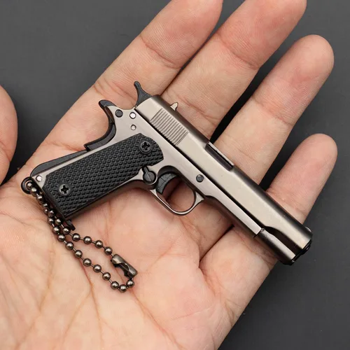 Vista 5 de 1911 Llavero de metal mini táctico llavero pequeño colgante para la colección de ornamentos regalo para hombres fanáticos del ejército