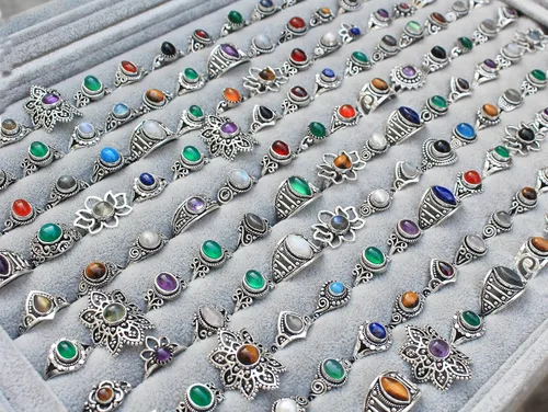 Vista 2 de Juego al por mayor de anillos hechos a mano chapados en plata para mujeres niñas apilables vintage midi anillos de dedo tamaños USCA 6-10 anillos