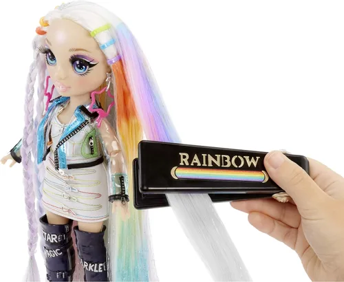 Vista 4 de Rainbow High Hair Studio - Crea cabello arcoíris con muñeca exclusiva, extra largo, color de cabello lavable y ropa completa y accesorios