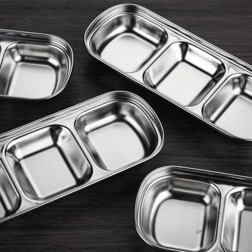 Vista 5 de 6 cuencos de acero inoxidable para salsa de soja, 3 rejillas, platos de salsa divididos, guarniciones para salsa de soja, salsa de tomate