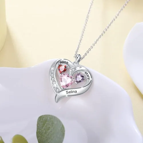 Vista 6 de Lam Hub Fong Collar personalizado para madres con 3 piedras natales personalizadas, collar con nombre en forma de corazón para mamá, hija o abuela