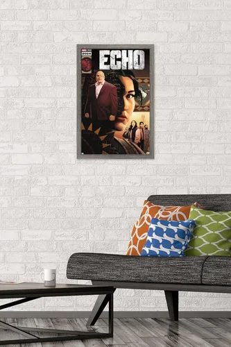 Vista 2 de Trends International Marvel Echo - Póster de pared con portada de cómic, 22.4 pulgadas de largo x 14.7 pulgadas, versión enmarcada en madera