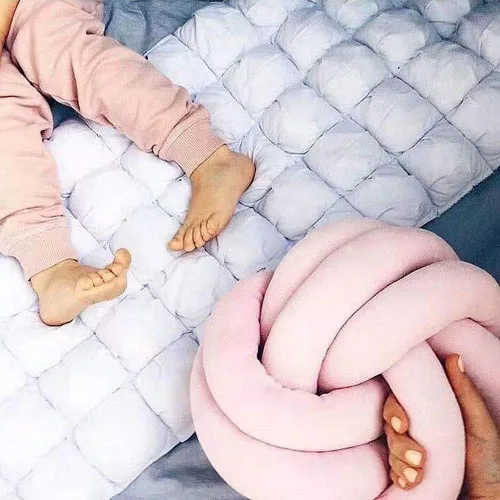 Vista 8 de Almohada de nudo de bola redonda, cojines de almohada de felpa para decoración de habitación de niños, juguete calmante para aliviar el estrés Rosa