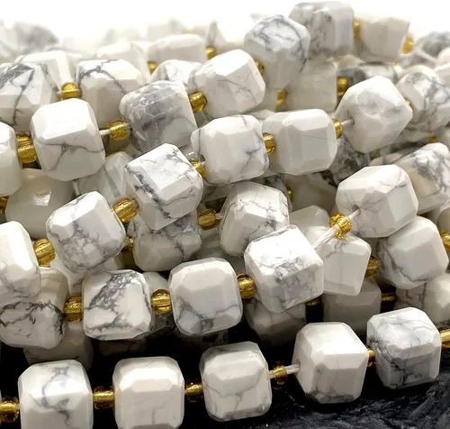 Vista 6 de ABCGEMS Cuentas de howlita blanca California (una técnica de corte revolucionaria aporta un aspecto más dinámico a un cubo tradicional) piedra