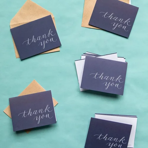 Vista 7 de American Greetings - Tarjetas de agradecimiento con sobres, multicolor Chevron (50 unidades).