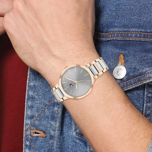 Vista 4 de Tommy Hilfiger Bella - Reloj de cuarzo para mujer con correa de acero inoxidable plateado 17 modelo 1782399