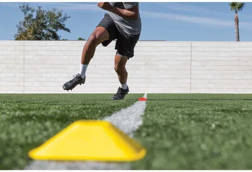Vista 7 de SKLZ Conos Mini de 2 Pulgadas para Entrenamiento de Agilidad y Pliometría