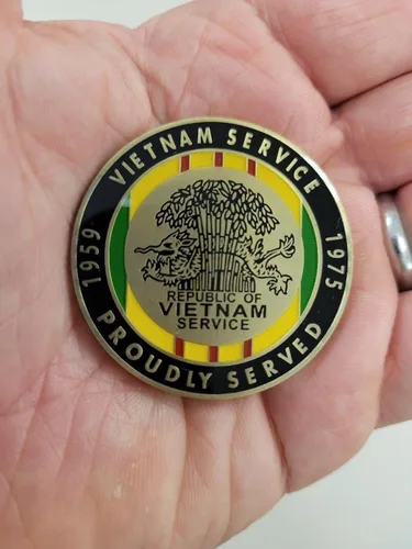 Vista 4 de Operación Campbell Streamer Vietnam Challenge Coin