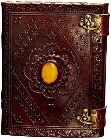 Vista 6 de Montexoo - Diario grande vintage de 8 pulgadas con encuadernado de cuero y cerradura para hombres y mujeres, diario de viaje