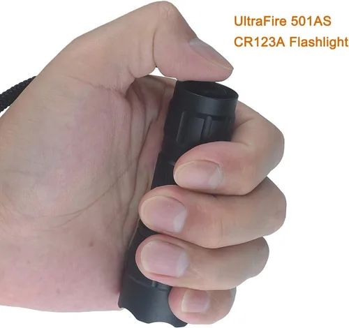 Vista 4 de ULTRAFIRE Linterna iluminadora IR de 940 nm, mini linterna LED de visión nocturna nfrared zoomable, iluminador IR de caza para dispositivos