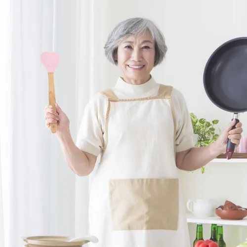 Vista 4 de Cucharas de cocina de corazón, cucharas de mezcla de silicona, suministros de cocina, ensalada de sopa