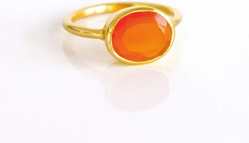 Vista 117 de Oval Birthstone Ring Bezel Set in Vermeil Gold, Sterling Silver, or Rose Gold, Stacking Birthstone Ring [rOMB]
