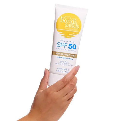 Vista 2 de Bondi Sands Protector solar sin fragancia SPF 50 Protección hidratante de amplio espectro, transparente, resistente al agua, apto para arrecifes*