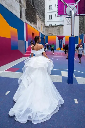 Vista 2 de Ymuxin Vestido de novia para novia con cuello en V y apliques de encaje, vestido de noche con tirantes, vestidos largos de baile 2023