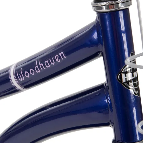 Vista 8 de Huffy Cruiser Bike, Fairmont or Woodhaven Model, 20/24/26 Inch Sizes, Perfect for Casual Rides, Ergonomic Design, Rear Rack and Basket on Woodhaven