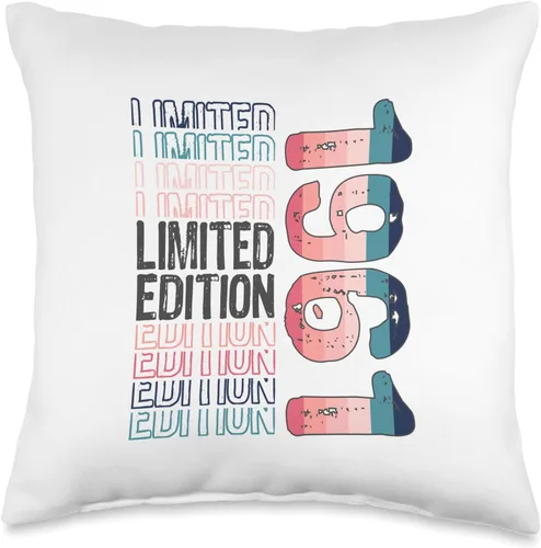 Vista 4 de Limited Edition Vintage 1961 Retro Birthday Throw Pillow