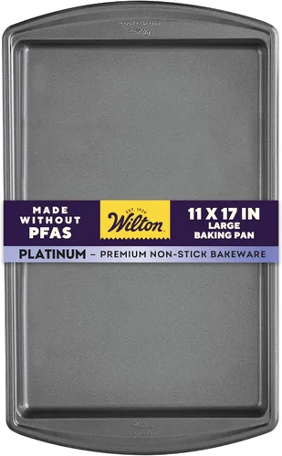 Vista 4 de Wilton Platinum Premium Antiadherente Hoja para Hornear de 10 x 15 Pulgadas, Hecha sin PFAs, El Embalaje Puede Variar
