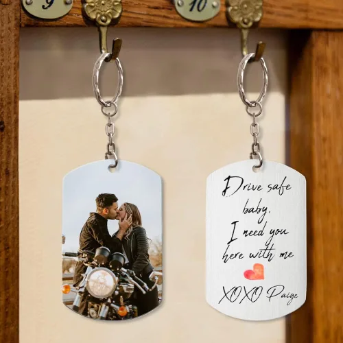 Vista 4 de IZI POD Drive Safe I Love You, llavero de fotos personalizado para parejas, llavero de acero personalizado, regalo del día de San Valentín para él