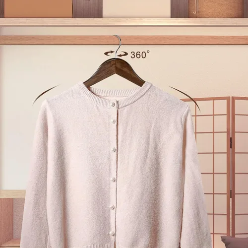 Vista 3 de TOPIA HANGER Perchas de Madera para Abrigos Paquete de 30, Perchas de Madera Vintage para Trajes con Barra Antideslizante para Pantalones, Gancho