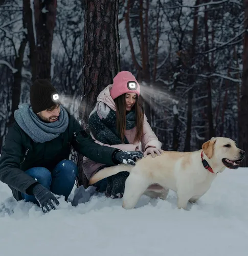 Vista 6 de MELASA Gorro de invierno con forro polar LED, recargable por USB, gorro cálido con luz integrada, regalos para hombres, papá, esposo, él