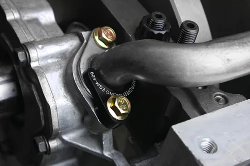 Vista 4 de Improved Racing EGM-500 LS Soporte/Refuerzo del Tubo de Captación de la Bomba de Aceite del Motor
